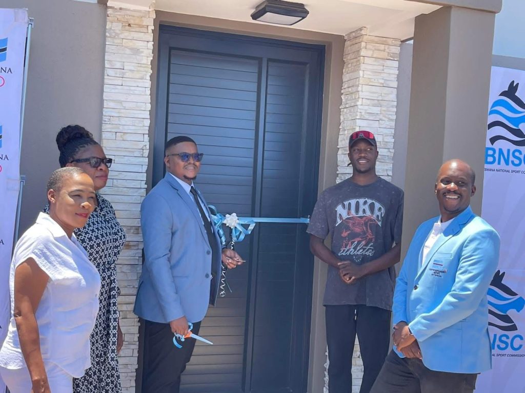 Letsile Tebogo - New House in Kgale View